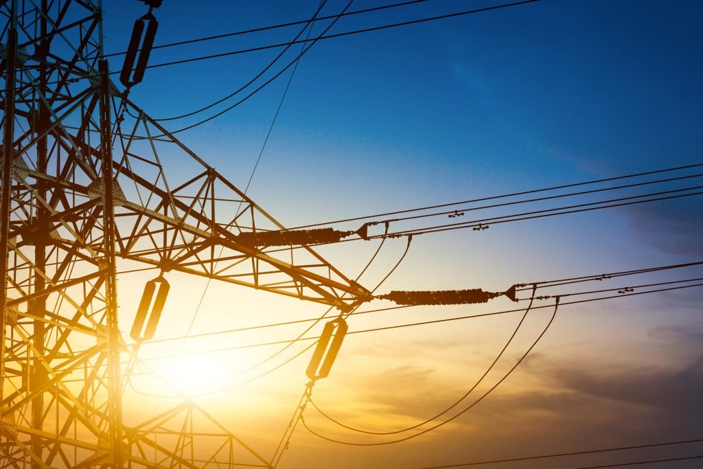 SindusCon-SP e entidades levam à ANEEL demandas urgentes sobre falta de ligações de energia elétrica