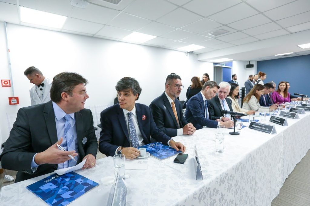Presidente da OAB SP vai a Brasília em defesa da sustentação oral