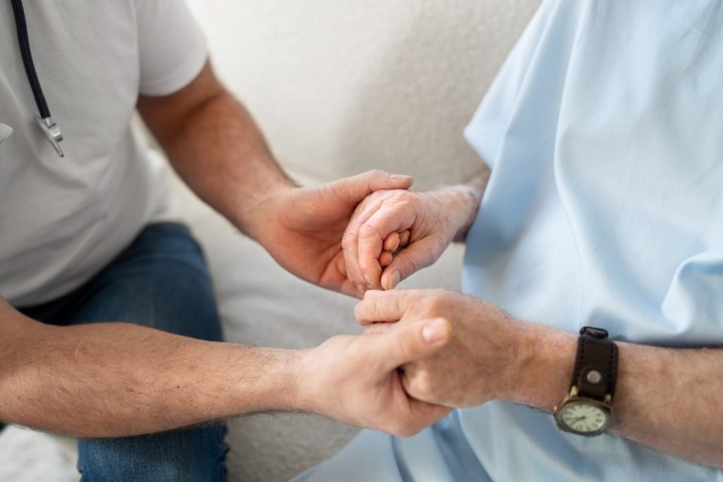 Município e Fazenda Pública deverão disponibilizar home care a homem acamado
