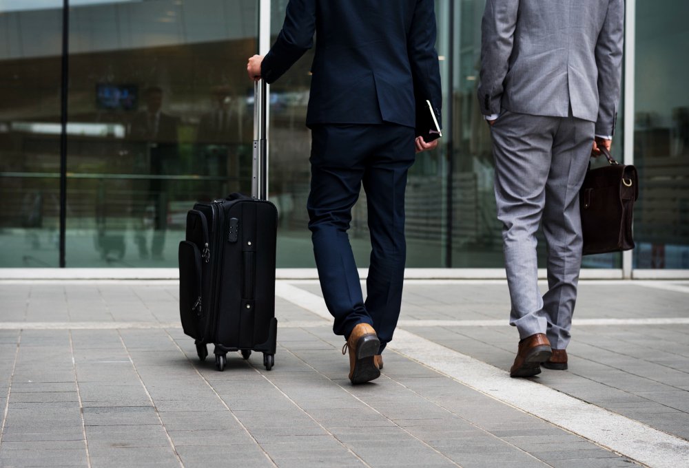 TST retira proibição de sócios de empresa de sair do Brasil