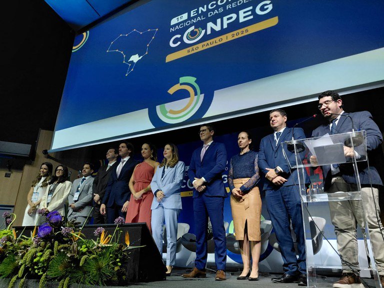 233a345f-c0d2-4733-ae48-1d3db449c8cf