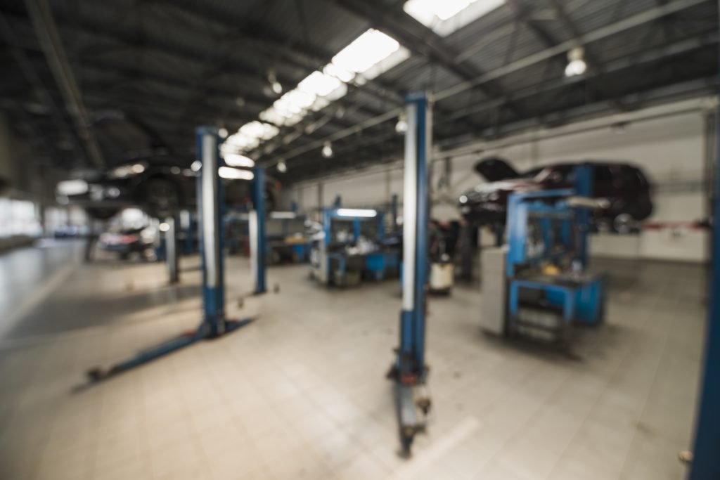 Oficina mecânica. Foto: Freepik