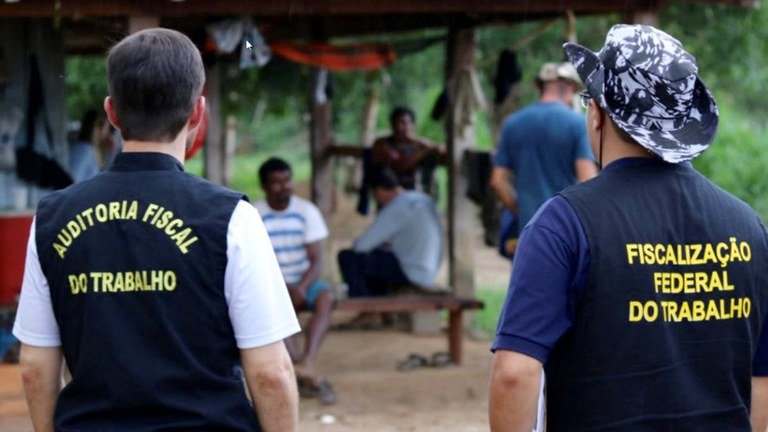 8f244832-3c8d-4a22-bea7-09d677c4eaf2