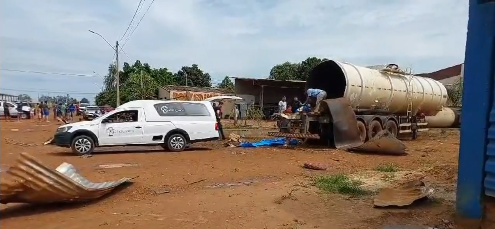 FireShot Capture 387 – Bom Dia Amazônia – RO – Acidente grave_ Caminhão tanque explode em _ – [globoplay.globo_.com]