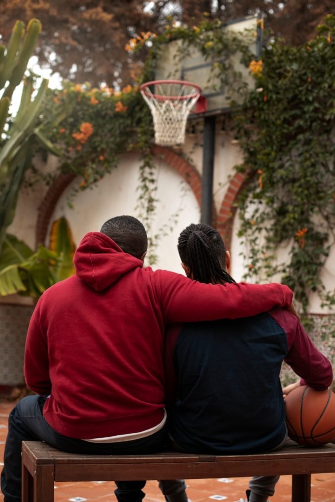 pai filho adolescente. Foto: Freepik