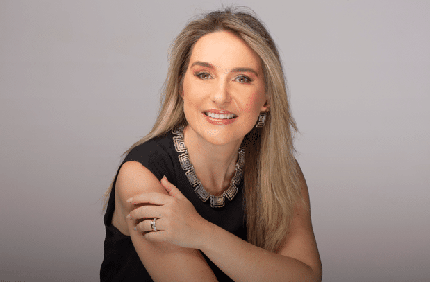 Izabela Rücker Curi