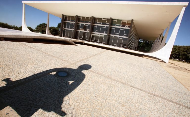 penduricalhos