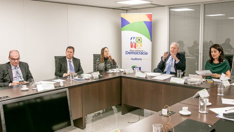AGU lançará plataforma para orientar uso de inteligência artificial durante as eleiçoes