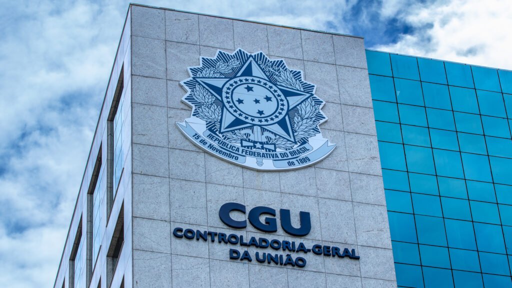 Kenzo Suzuki CGU