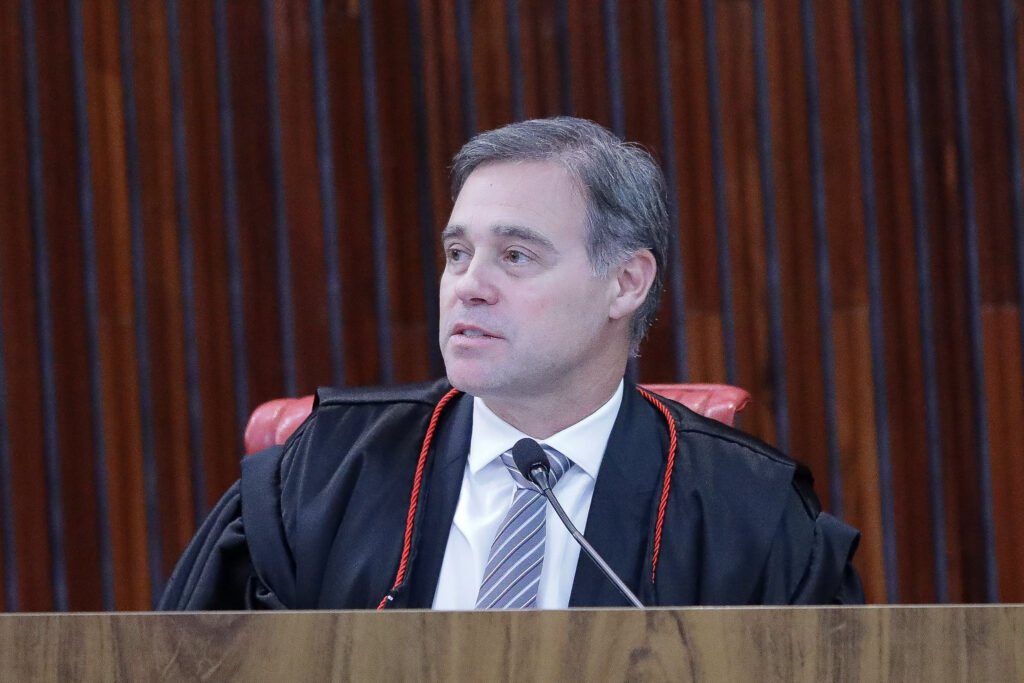andré mendonça