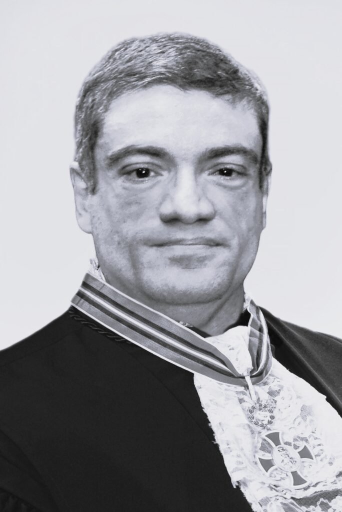 helio nogueira