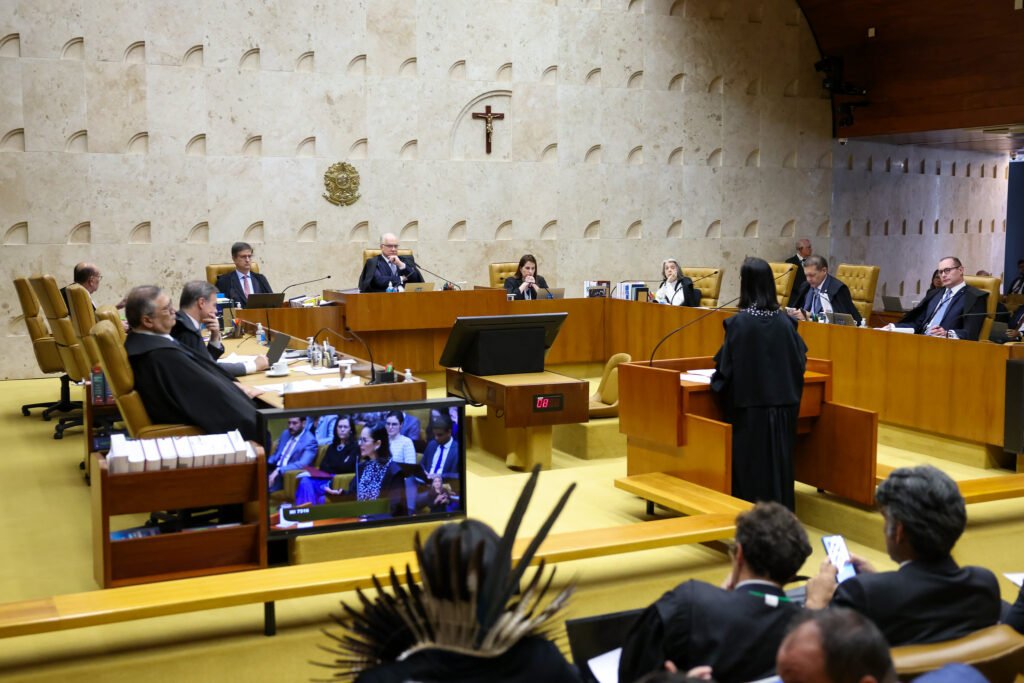 plenário supremo