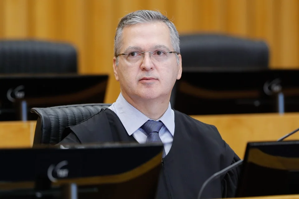 douglas alencar rodrigues