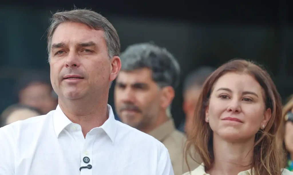 Flavio e Fernanda Bolsonaro – Valter Campanato – Agência Brasil